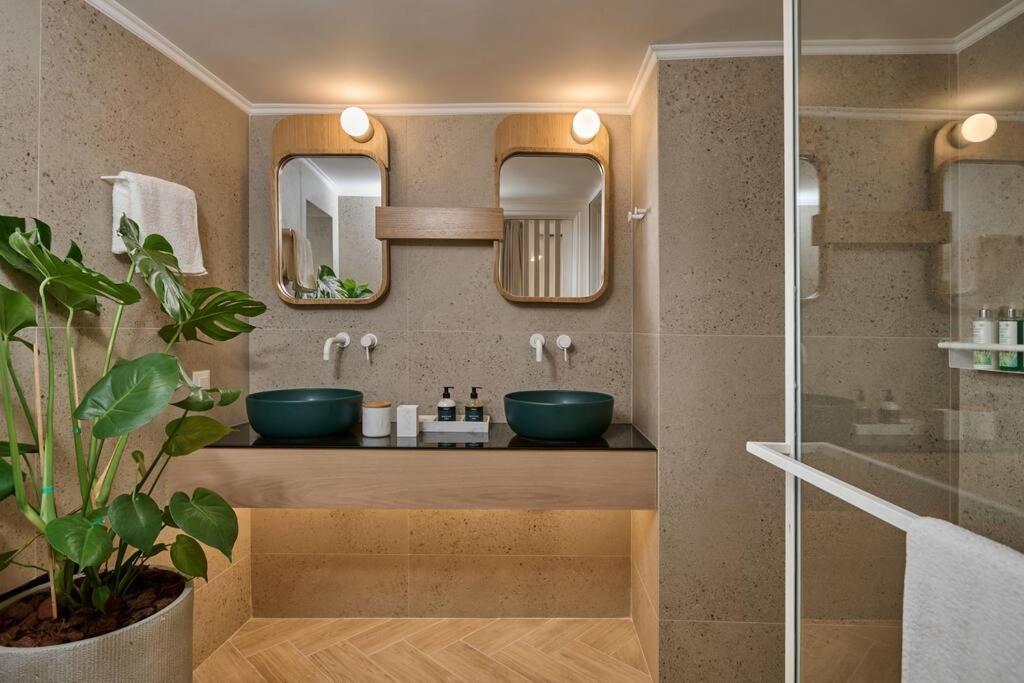 Kaizen Chania - New Central Apartment Just 350M Away With Private Jacuzzi And Free Parking! Exterior foto