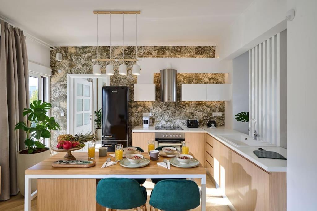 Kaizen Chania - New Central Apartment Just 350M Away With Private Jacuzzi And Free Parking! Exterior foto