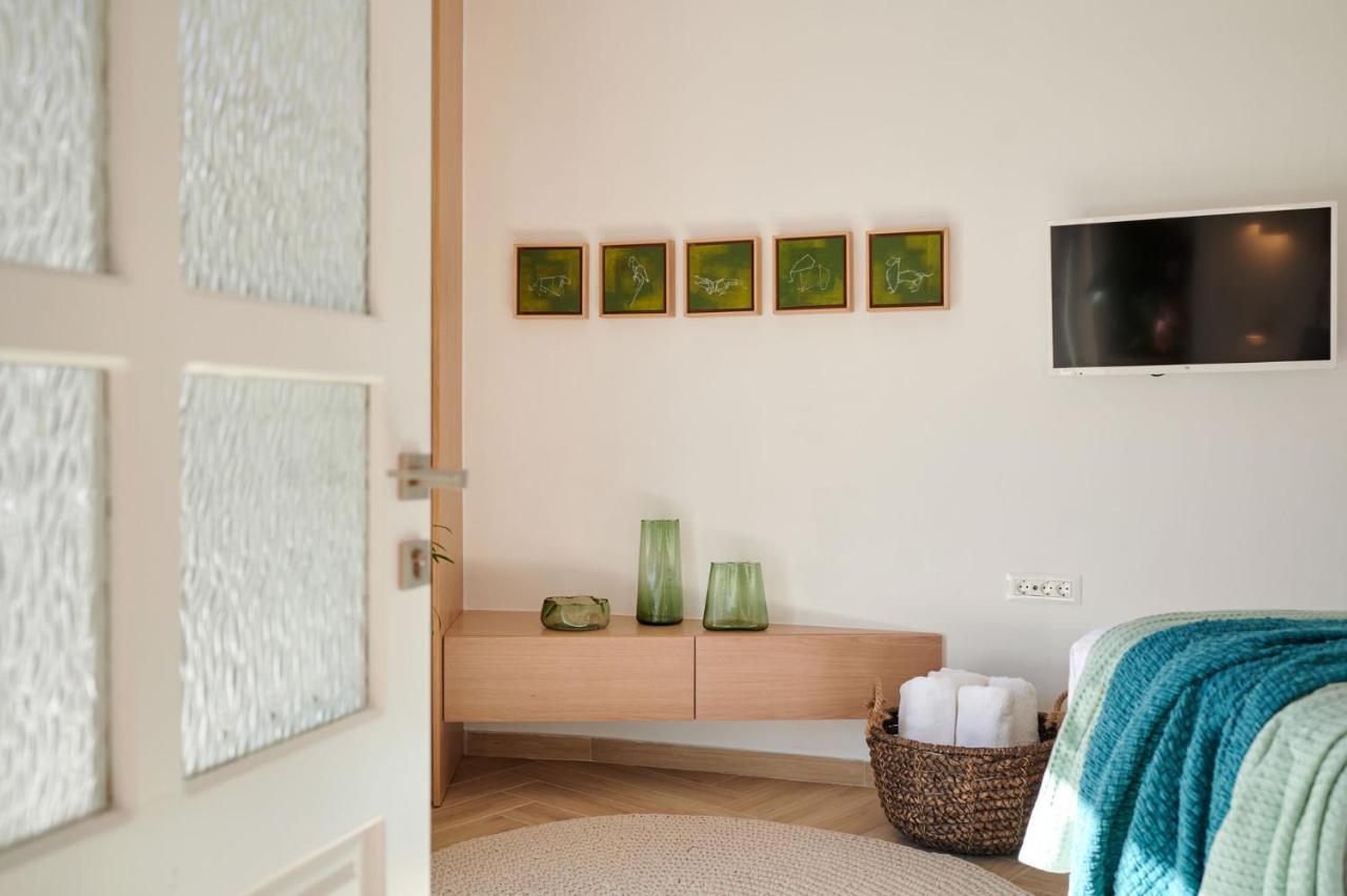 Kaizen Chania - New Central Apartment Just 350M Away With Private Jacuzzi And Free Parking! Exterior foto