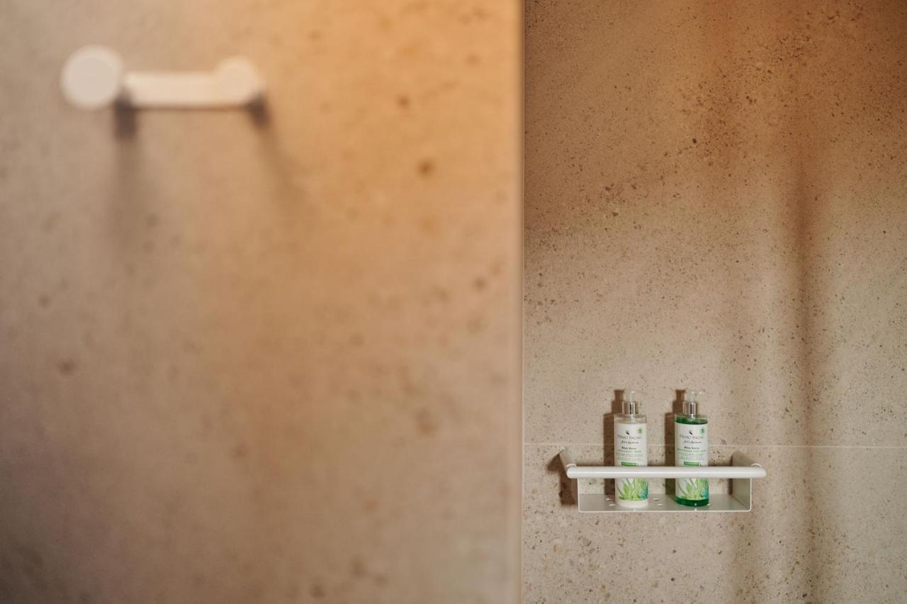 Kaizen Chania - New Central Apartment Just 350M Away With Private Jacuzzi And Free Parking! Exterior foto